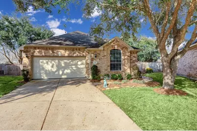 1309 Modena Drive, Pearland, TX 77581 - Photo 2