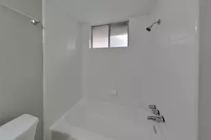 6422 French Chateau Dr, Houston, TX 77088 - Photo 14