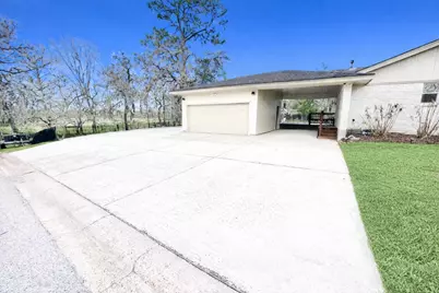 510 N Shadowbend Avenue, Friendswood, TX 77546 - Photo 32