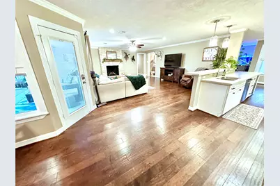 510 N Shadowbend Avenue, Friendswood, TX 77546 - Photo 16