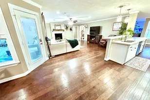 510 N Shadowbend Ave, Friendswood, TX 77546 - Photo 16