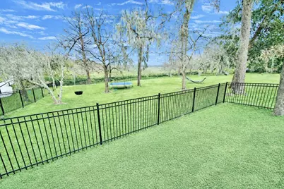 510 N Shadowbend Avenue, Friendswood, TX 77546 - Photo 1