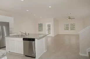 13824 Rock Island Trl, Conroe, TX 77384 - Photo 2