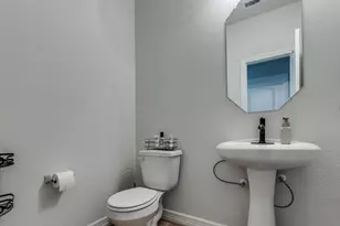 8327 Calico Pennant Wy, Fulshear, TX 77441 - Photo 34
