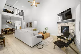 298 Sky Top Dr Dr, Montgomery, TX 77316 - Photo 8