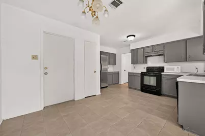 2523 Creekway Circle, Missouri City, TX 77459 - Photo 16