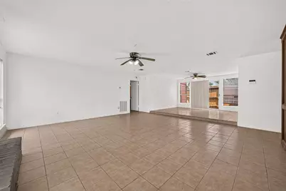 2523 Creekway Circle, Missouri City, TX 77459 - Photo 8