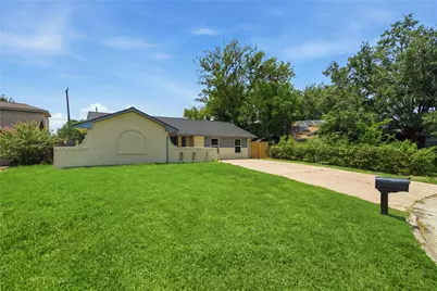 13107 Boreas Drive, Houston, TX 77039 - Photo 34