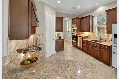 9422 Pecos Pass Court, Cypress, TX 77433 - Photo 10