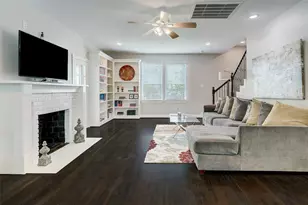 2012 Wichita St, Houston, TX 77004 - Photo 2