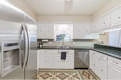 942 Brunswick Circle, Sugar Land, TX 77478 - Photo 18