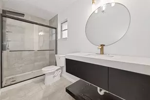 16235 La Terra Dr, Houston, TX 77083 - Photo 16