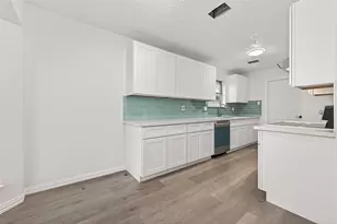 16235 La Terra Dr, Houston, TX 77083 - Photo 34