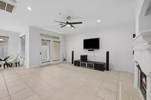 4327 Lake Walk Ct, Sugar Land, TX 77459 - Photo 10