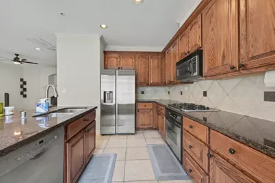 4327 Lake Walk Court, Sugar Land, TX 77459 - Photo 8