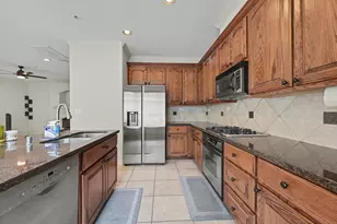4327 Lake Walk Ct, Sugar Land, TX 77459 - Photo 8