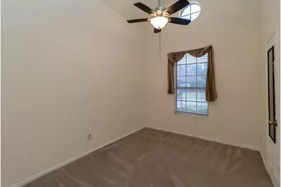 14310 Fair Knoll Way, Houston, TX 77062 - Photo 12