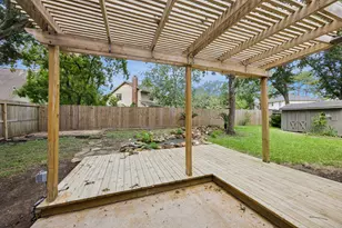 14310 Fair Knoll Way, Houston, TX 77062 - Photo 20