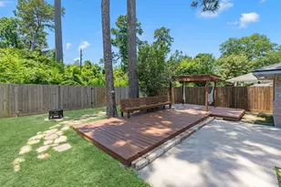 2018 Little Cedar Dr, Houston, TX 77339 - Photo 26