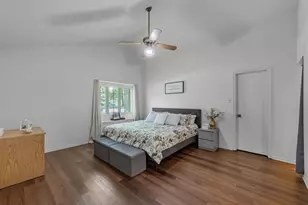 2018 Little Cedar Dr, Houston, TX 77339 - Photo 16