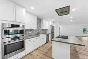 1 Green Blade Ln, The Woodlands, TX 77380 - Photo 14