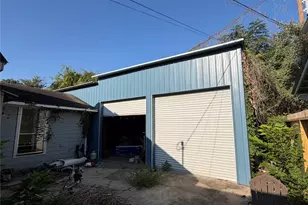 905 Walton St, Houston, TX 77009 - Photo 12