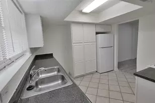 781 Country Pl Dr, Houston, TX 77079 - Photo 14