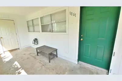 781 Country Place Drive #1061, Houston, TX 77079 - Photo 2