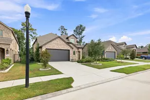 8017 Whisper Grove Dr, Magnolia, TX 77354 - Photo 4