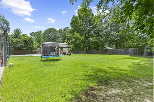710 Yellowood Ln, Lumberton, TX 77657 - Photo 32
