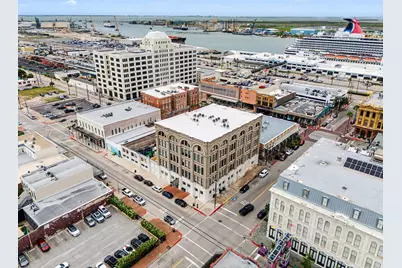 2400 Mechanic Street #101, Galveston, TX 77550 - Photo 32