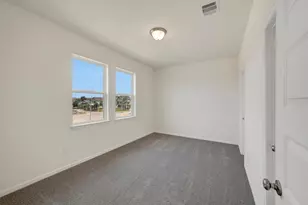 11407 Lucky Fls Dr, Houston, TX 77047 - Photo 16