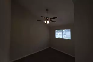 12526 Ravena Ct, Houston, TX 77089 - Photo 10