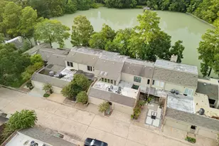 12658 Briar Patch Dr, Houston, TX 77077 - Photo 2