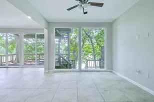 12658 Briar Patch Dr, Houston, TX 77077 - Photo 8