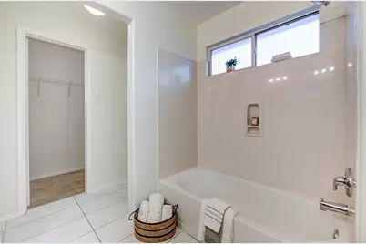 9926 Myrtle Field Lane, Houston, TX 77044 - Photo 34