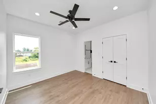 5029 Broom St, Houston, TX 77091 - Photo 26