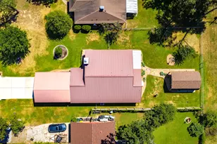 415 Northwood Dr, Conroe, TX 77303 - Photo 2