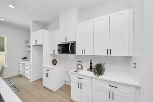 860 Rachel St, Houston, TX 77091 - Photo 16