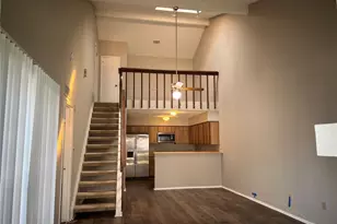 6211 Ludington Dr, Houston, TX 77035 - Photo 32