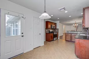 10918 Tobar Falls Cir, Houston, TX 77064 - Photo 24