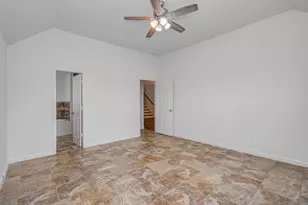 10918 Tobar Falls Cir, Houston, TX 77064 - Photo 14