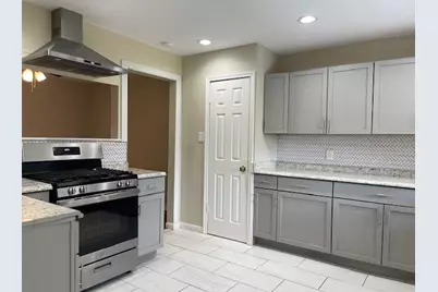 2726 Mesquite Drive, Sugar Land, TX 77479 - Photo 10