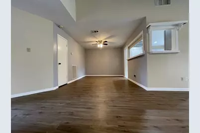 2726 Mesquite Drive, Sugar Land, TX 77479 - Photo 8