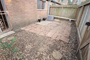 5212 Arboles Dr, Houston, TX 77035 - Photo 22