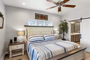 2296 E Crab St, Crystal Beach, TX 77650 - Photo 4