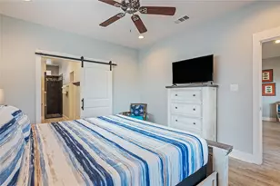 2296 E Crab St, Crystal Beach, TX 77650 - Photo 32