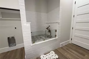 1214 Quarter Horse Trail, Angleton, TX 77515 - Photo 22