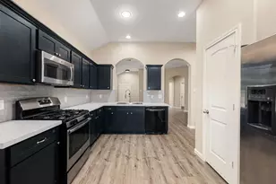 11429 W Woodmark, Conroe, TX 77304 - Photo 12