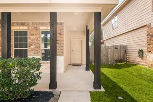 11429 W Woodmark, Conroe, TX 77304 - Photo 4